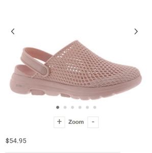 Nib Skechers foamies women size 8